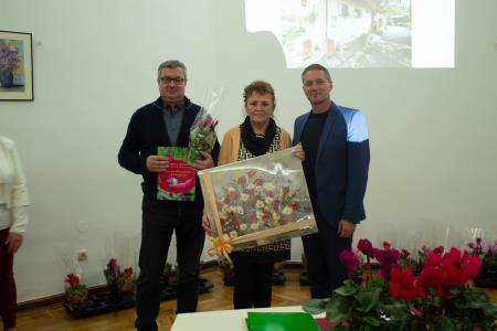 Župan s prejemnikoma najvišjega  priznanja